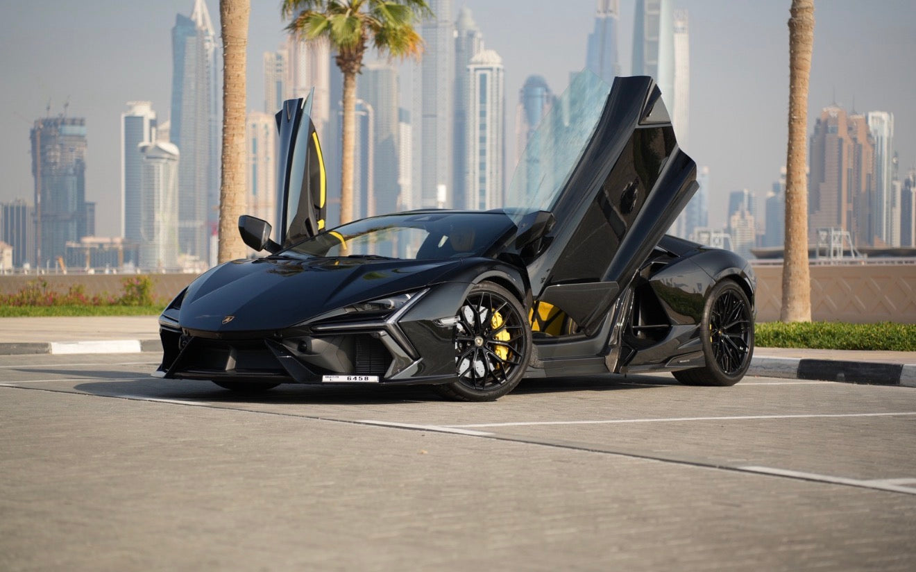 Lamborghini Revuelto