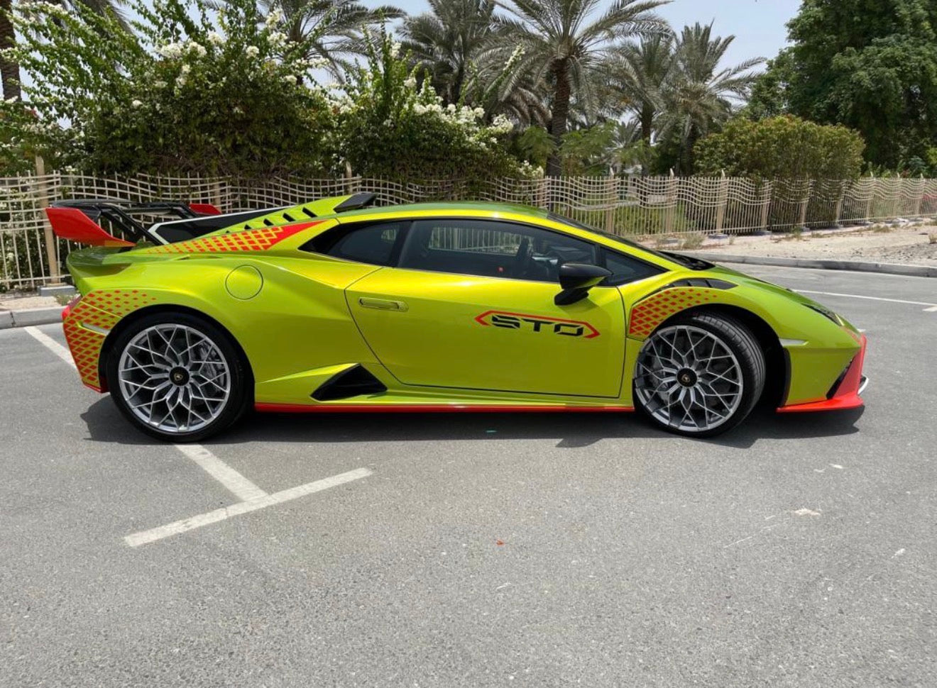 Lamborghini STO