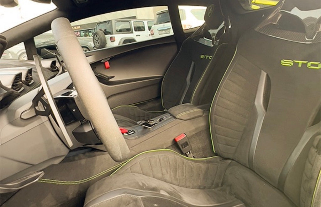 Lamborghini STO